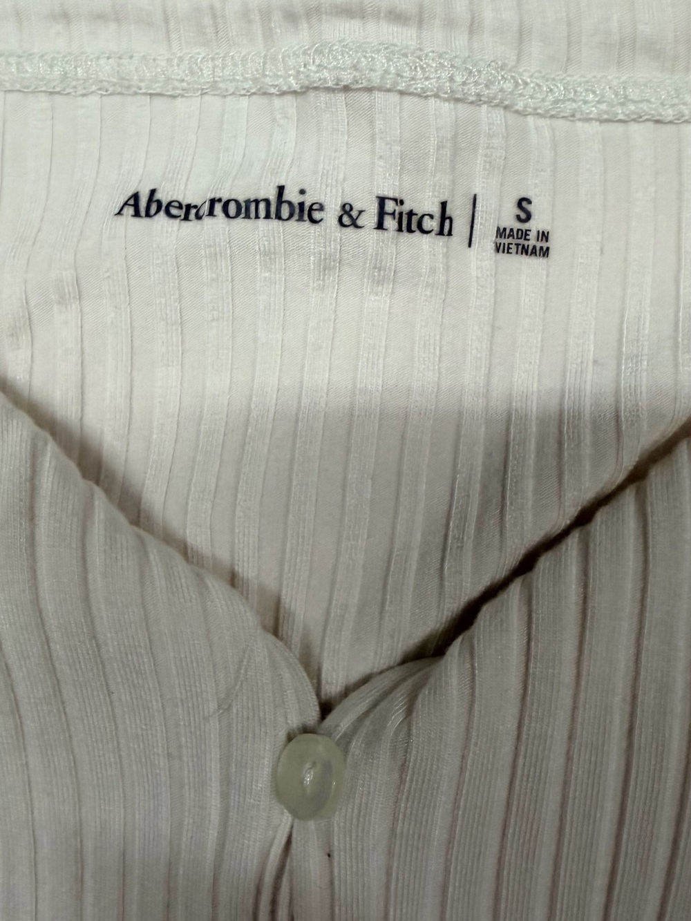 Abercrombie & Fitch Cream Ribbed Button-Front Tank - Picture 12 of 14